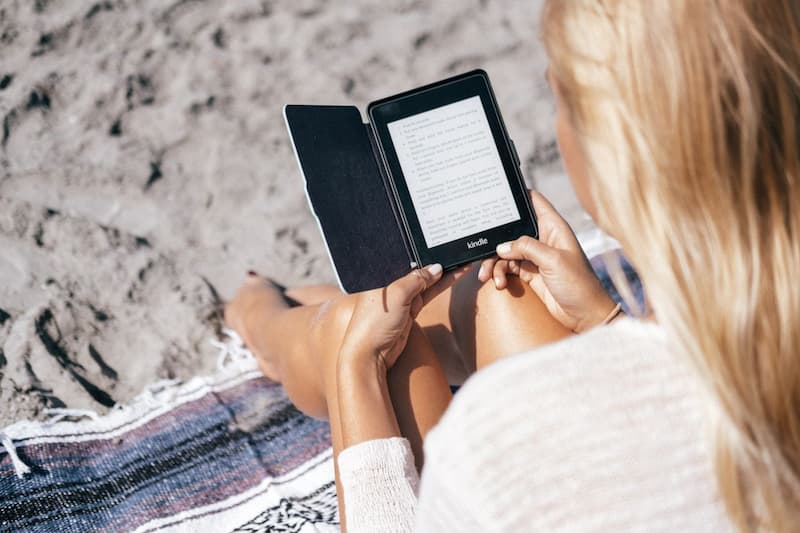 Kindle na praia