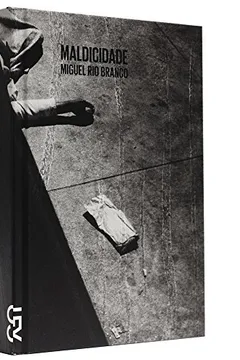 Capa do livro Circunstâncias Especiais